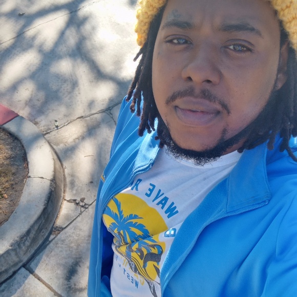 Meet your Posher, Gary - Picture 1 of 1